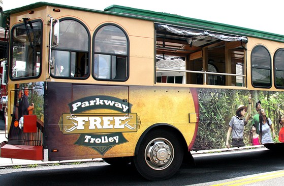 Free Trolley Rides Along the Parkway