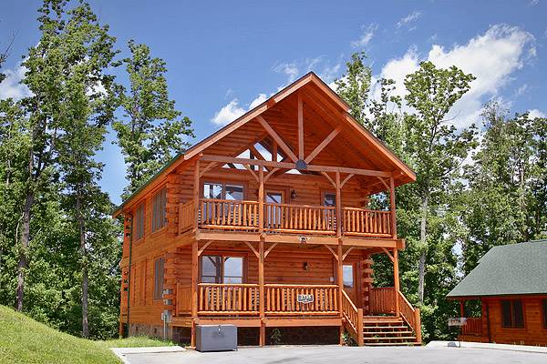 A photo of the exterior of one of the best Gatlinburg cabins.